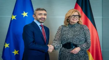 عبدالله بن زايد يلتقي رئيسة البوندستاغ الألماني ونائب رئيسه ورئيس لجنة الشؤون الخارجية